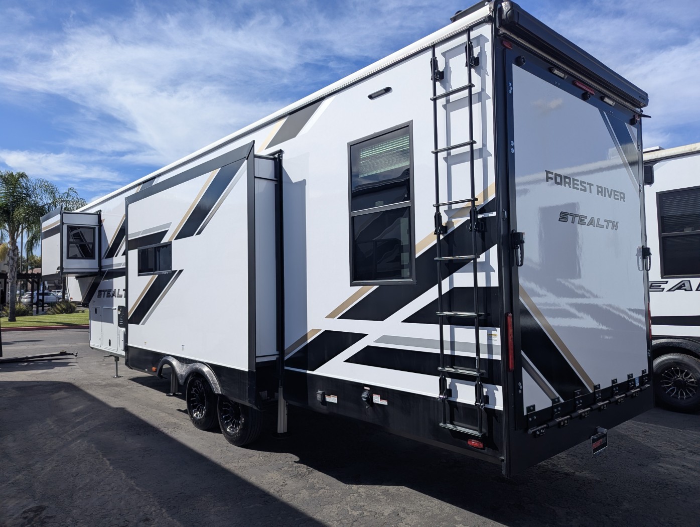 2027 Forest River Stealth 3217GX - Image 8
