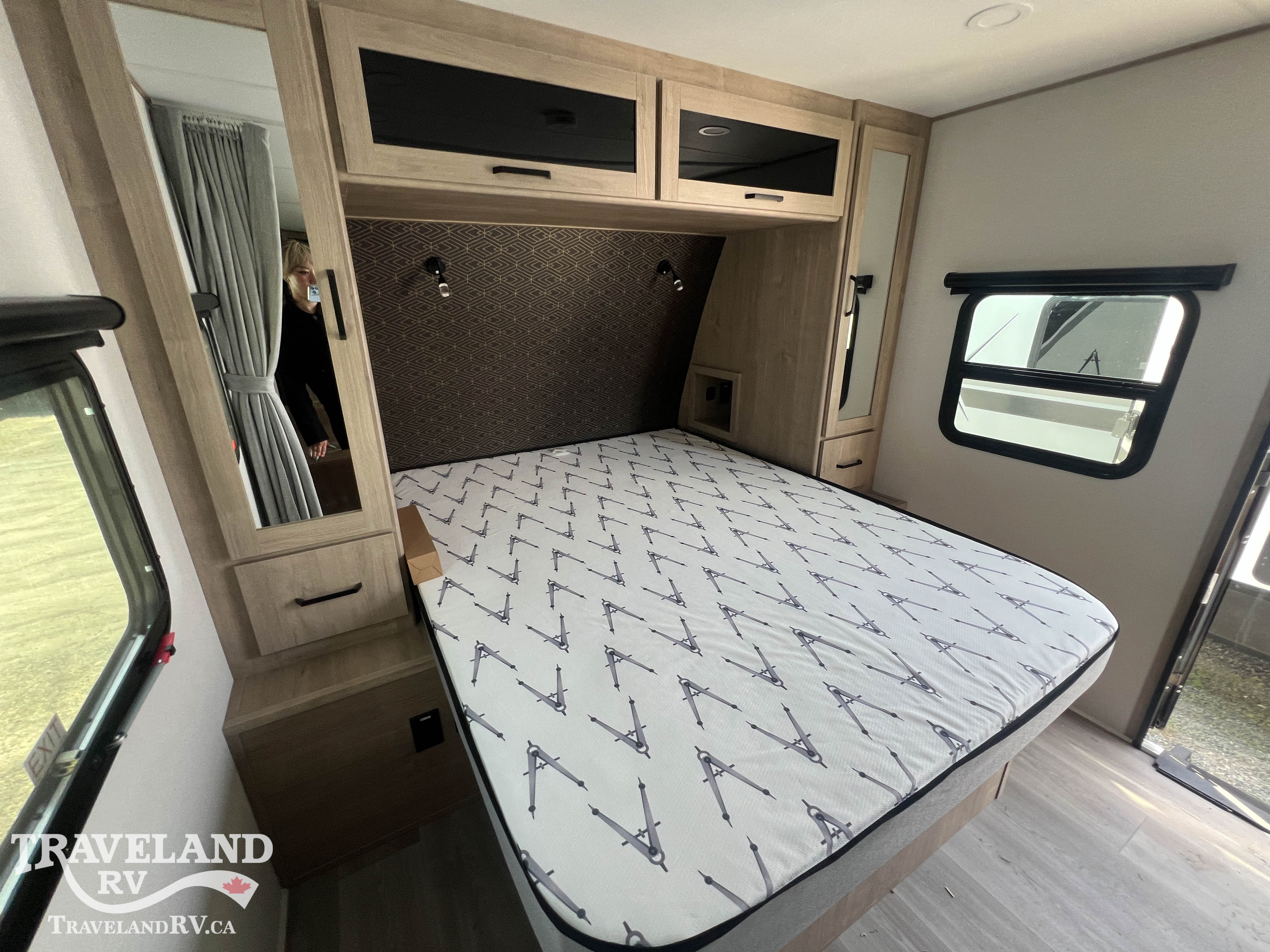2026 Grand Design Imagine XLS 22MLE - Image 9