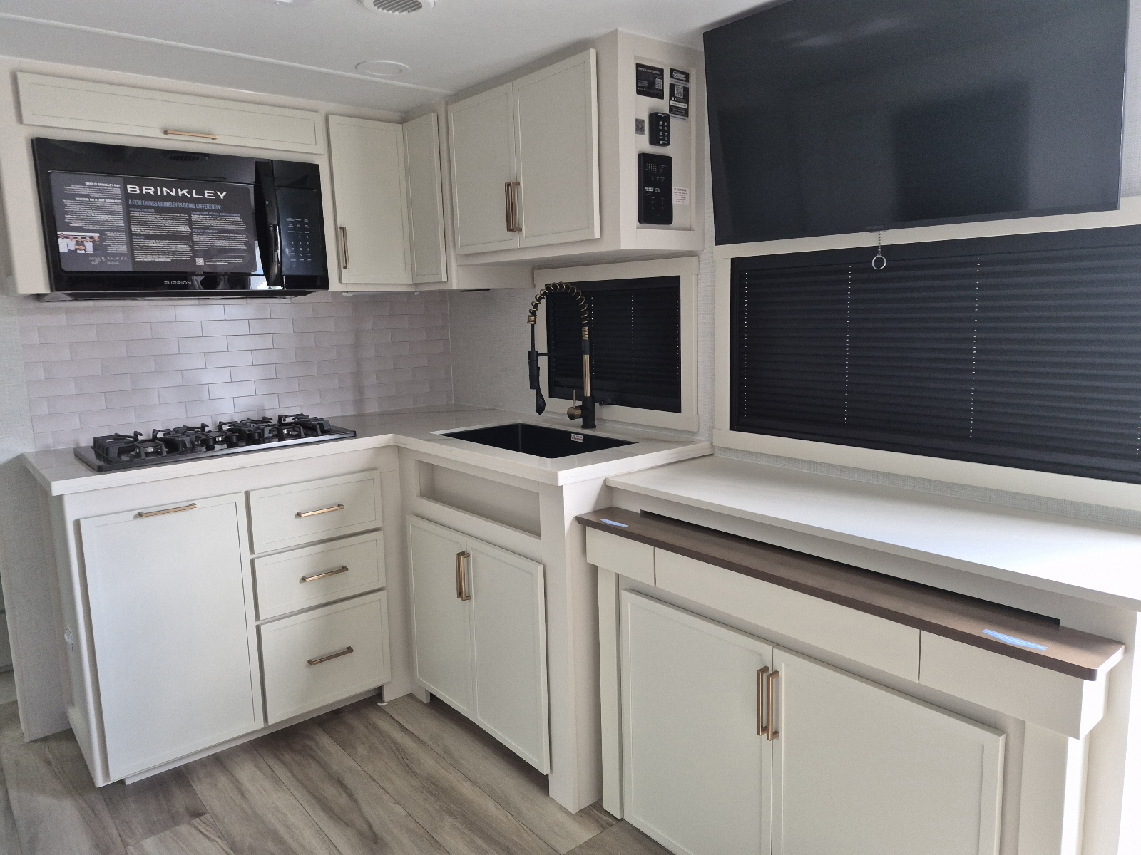 2026 Brinkley RV Model Ix 24X - Image 5
