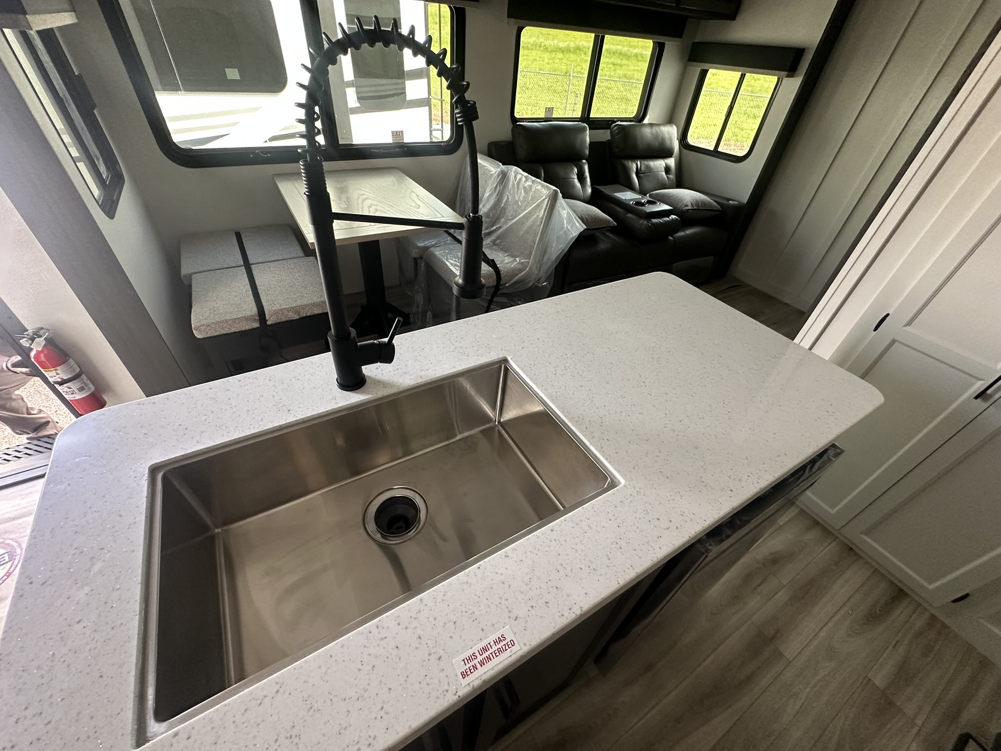 2026 VENTURE RV SPORTTREK 354VBH - Image 20