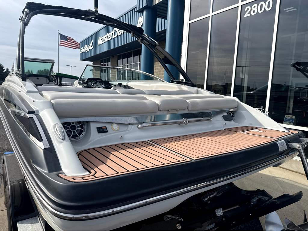 2015 Crownline 235SS - Image 7