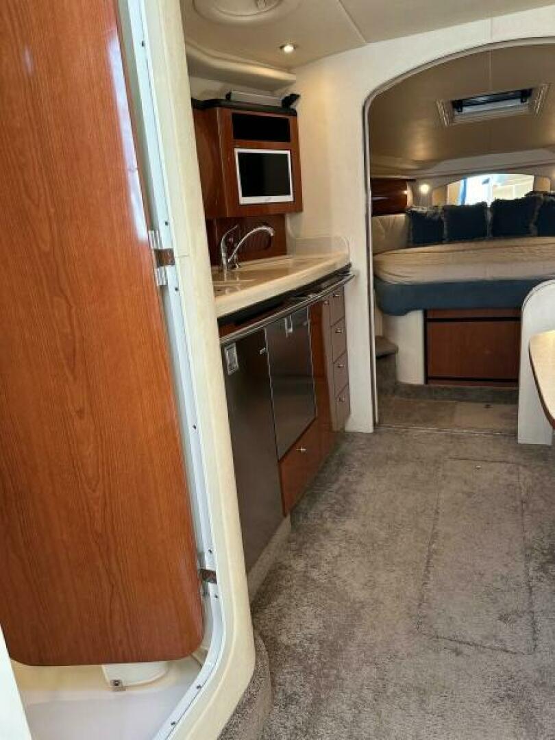 2002 Sea Ray 360 Sundancer - Image 31