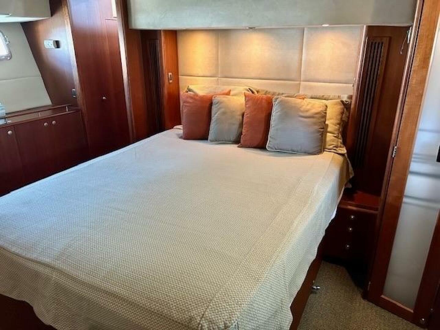 2006 Huckins 56 Linwood - Image 36