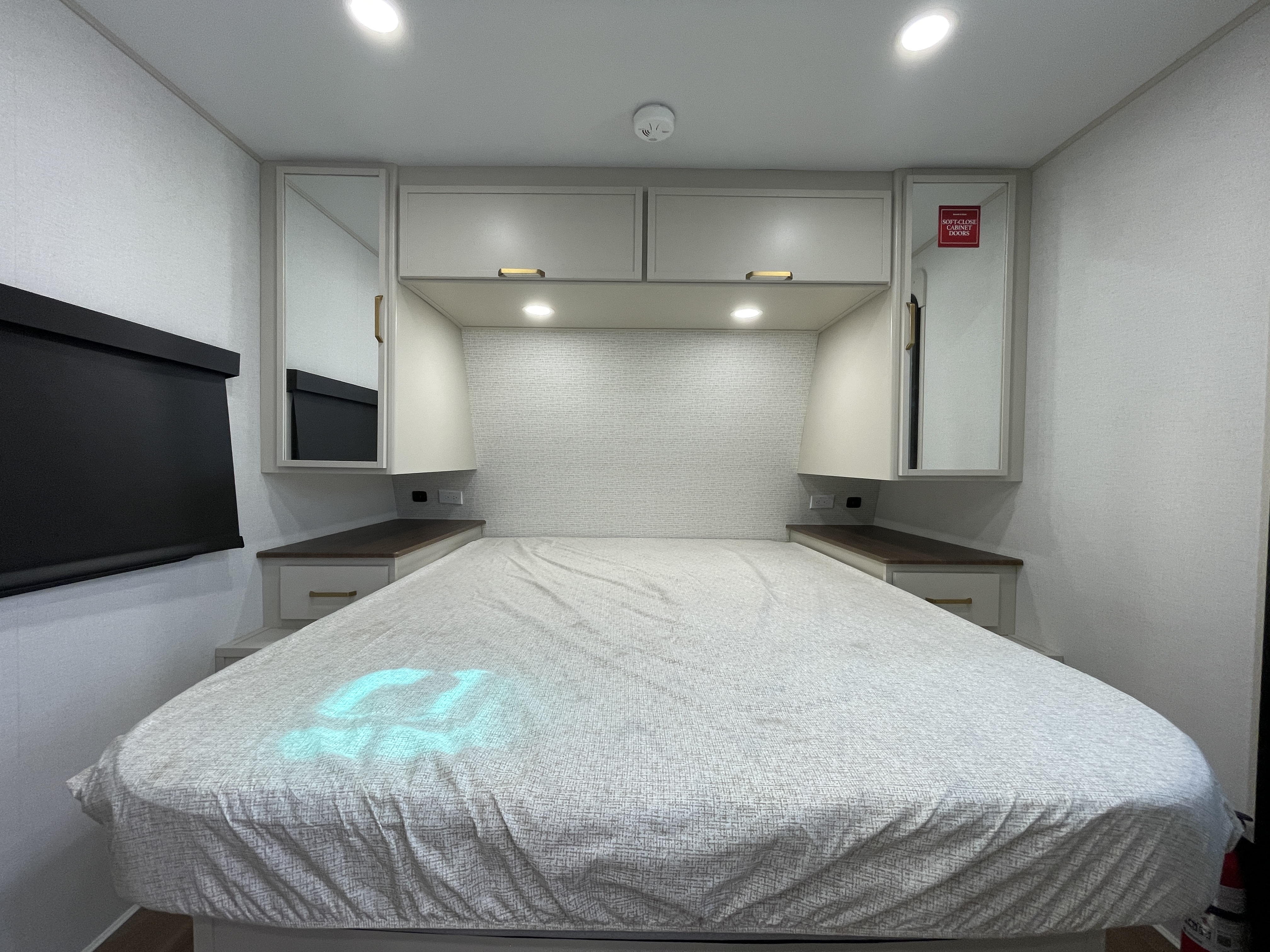 2027 Grand Design Imagine XLS 23LDE - Image 17
