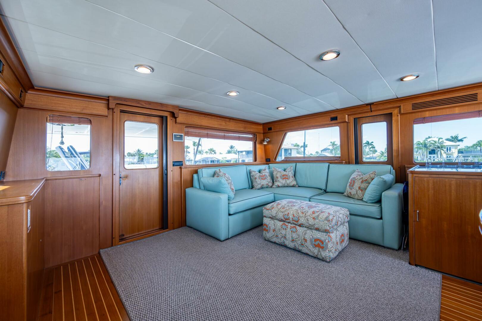 2013 Marlow Explorer Enclosed Bridge (CB) - Image 33