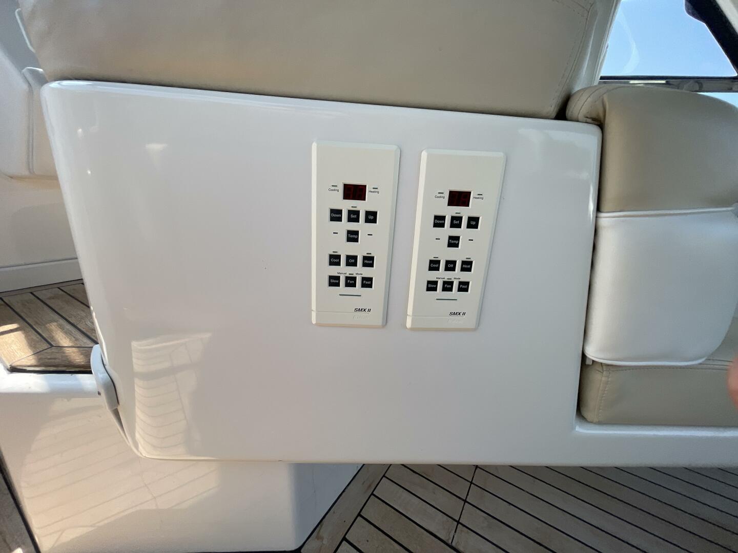 1998 Sea Ray 630 Super Sun Sport - Image 28