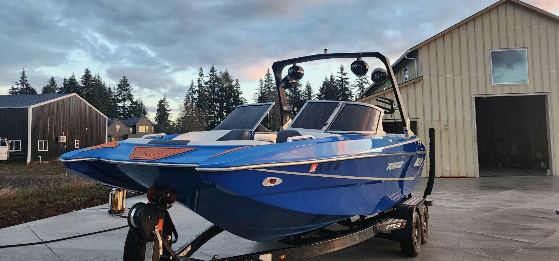 2017 MB Classic Tomcat F21 - Image 4
