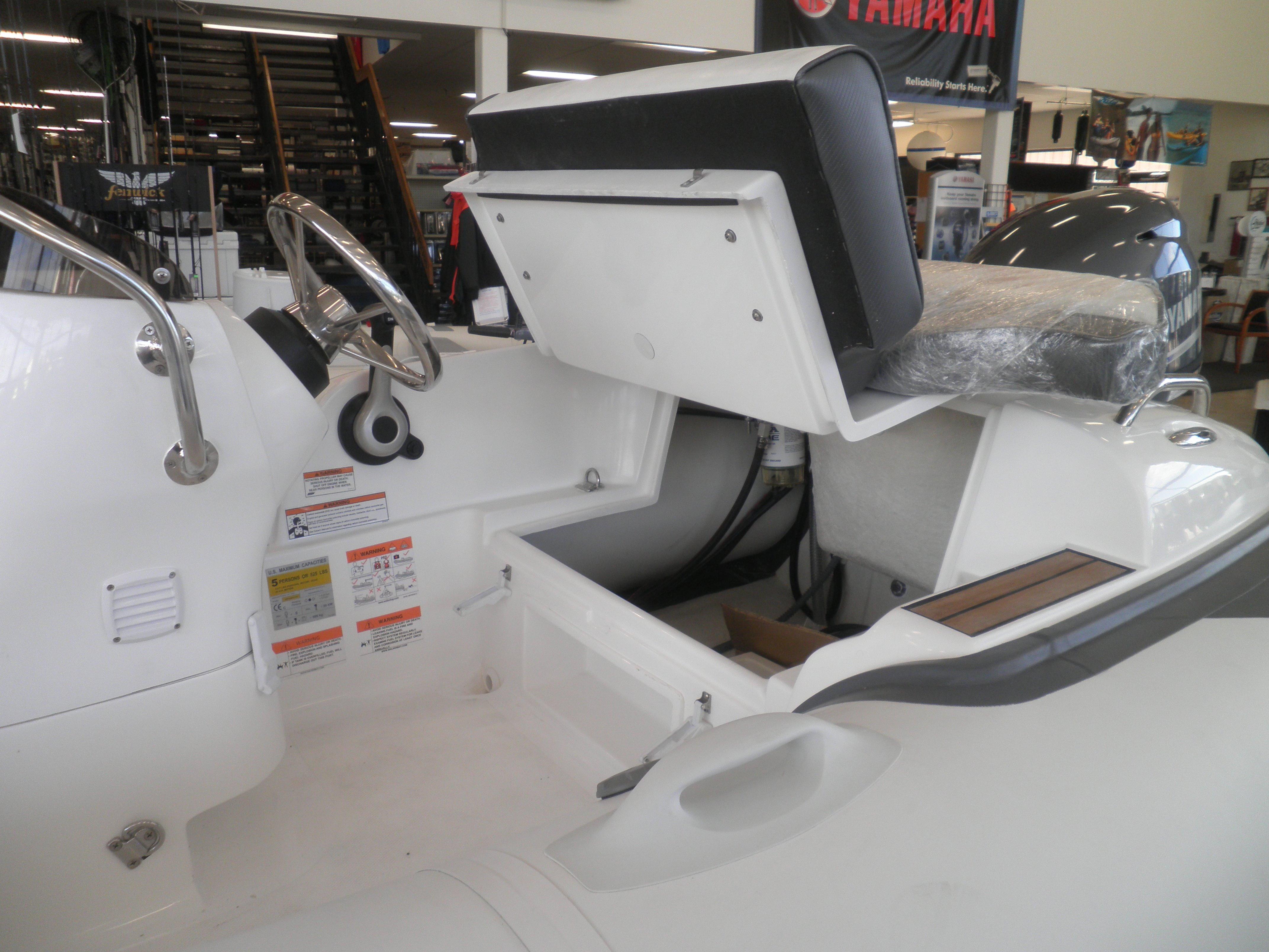 2027 Highfield Sport 360 Standard - Image 373