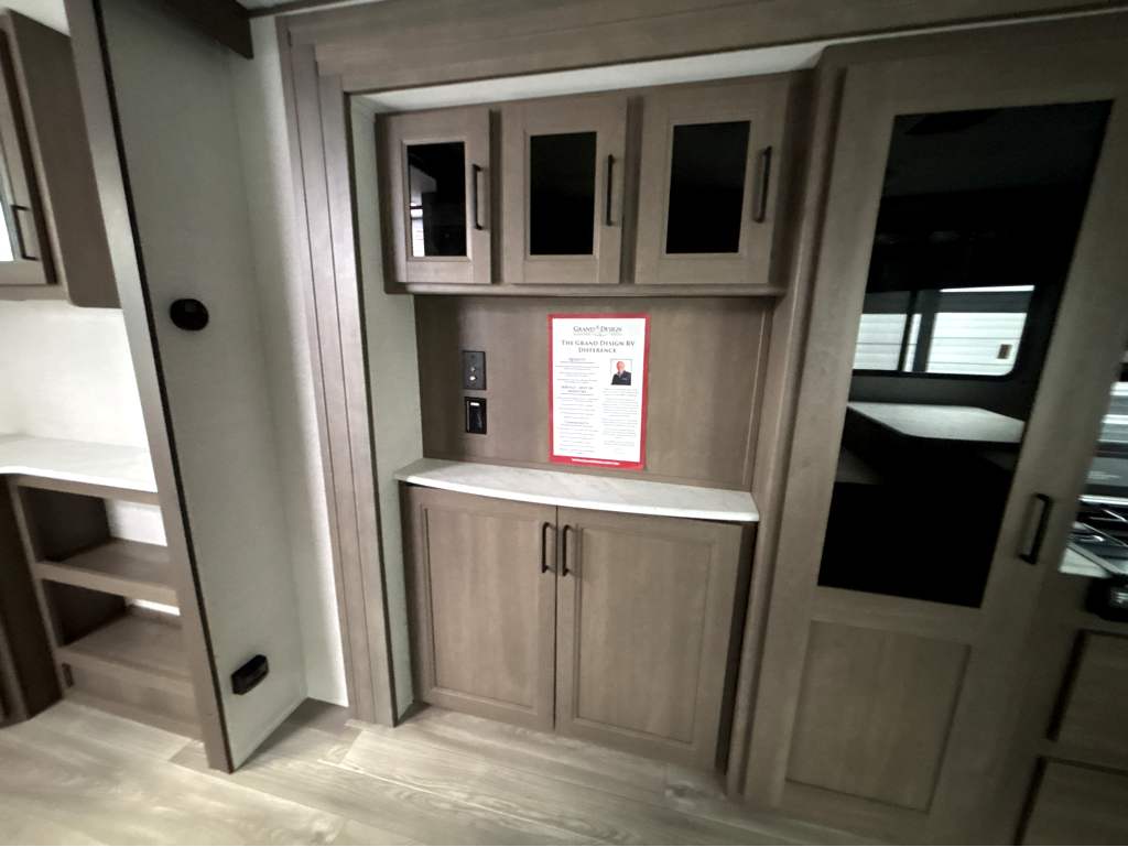 2026 GRAND DESIGN TRANSCEND 26RBX - Image 15