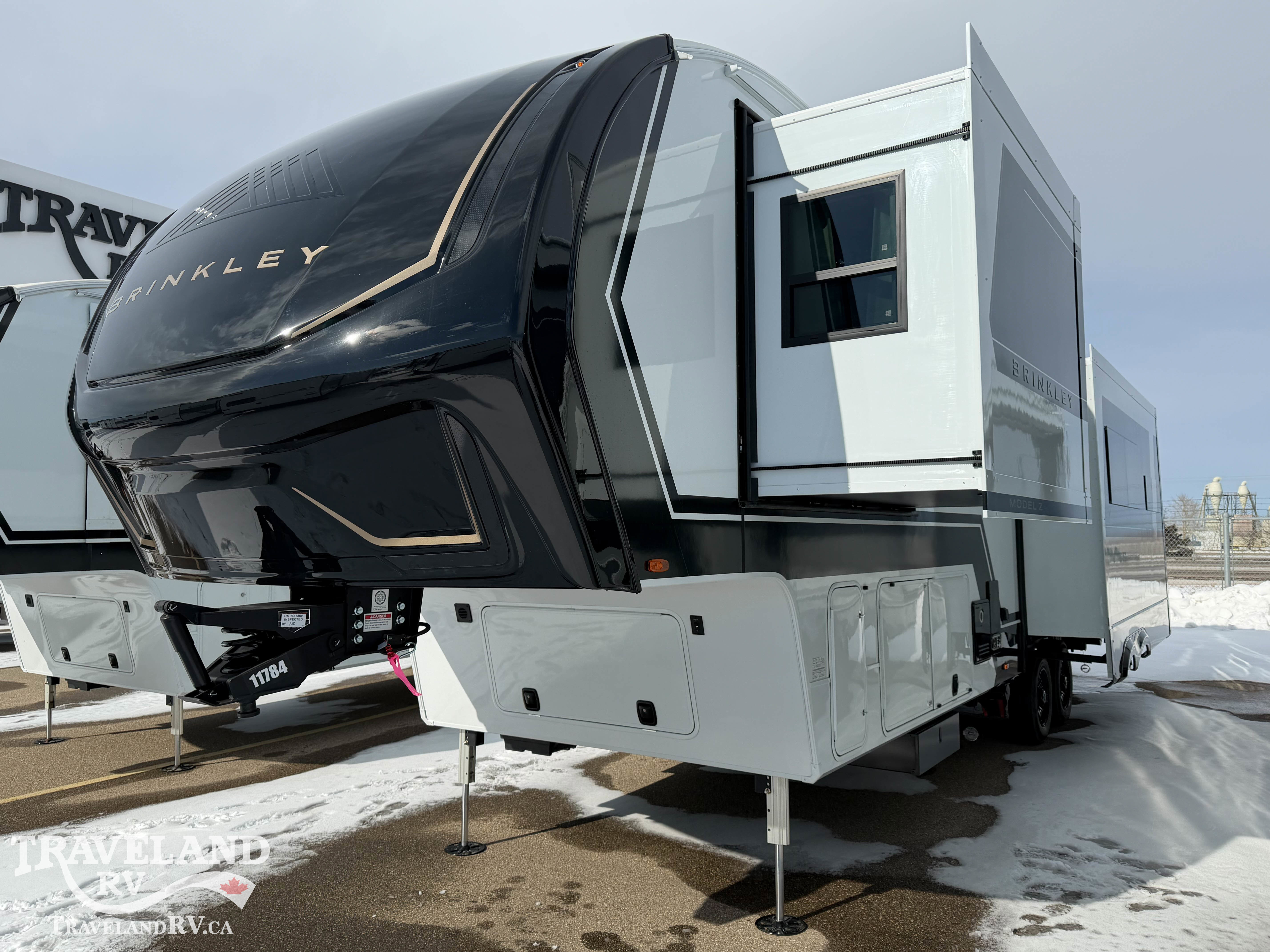 2026 Brinkley RV Model Z 3200 - Image 5