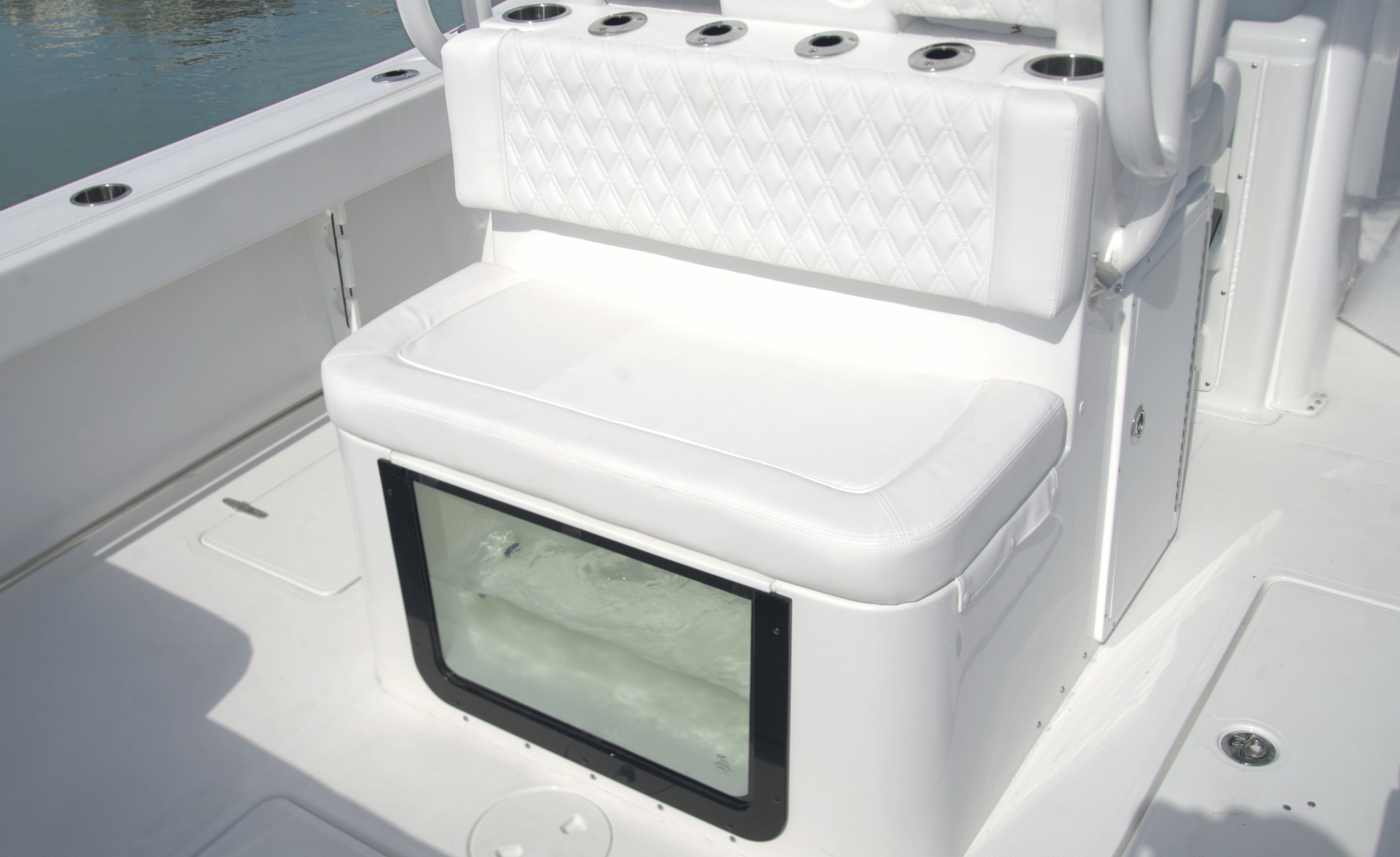 2027 SEA HUNT GAMEFISH 28CB - Image 10