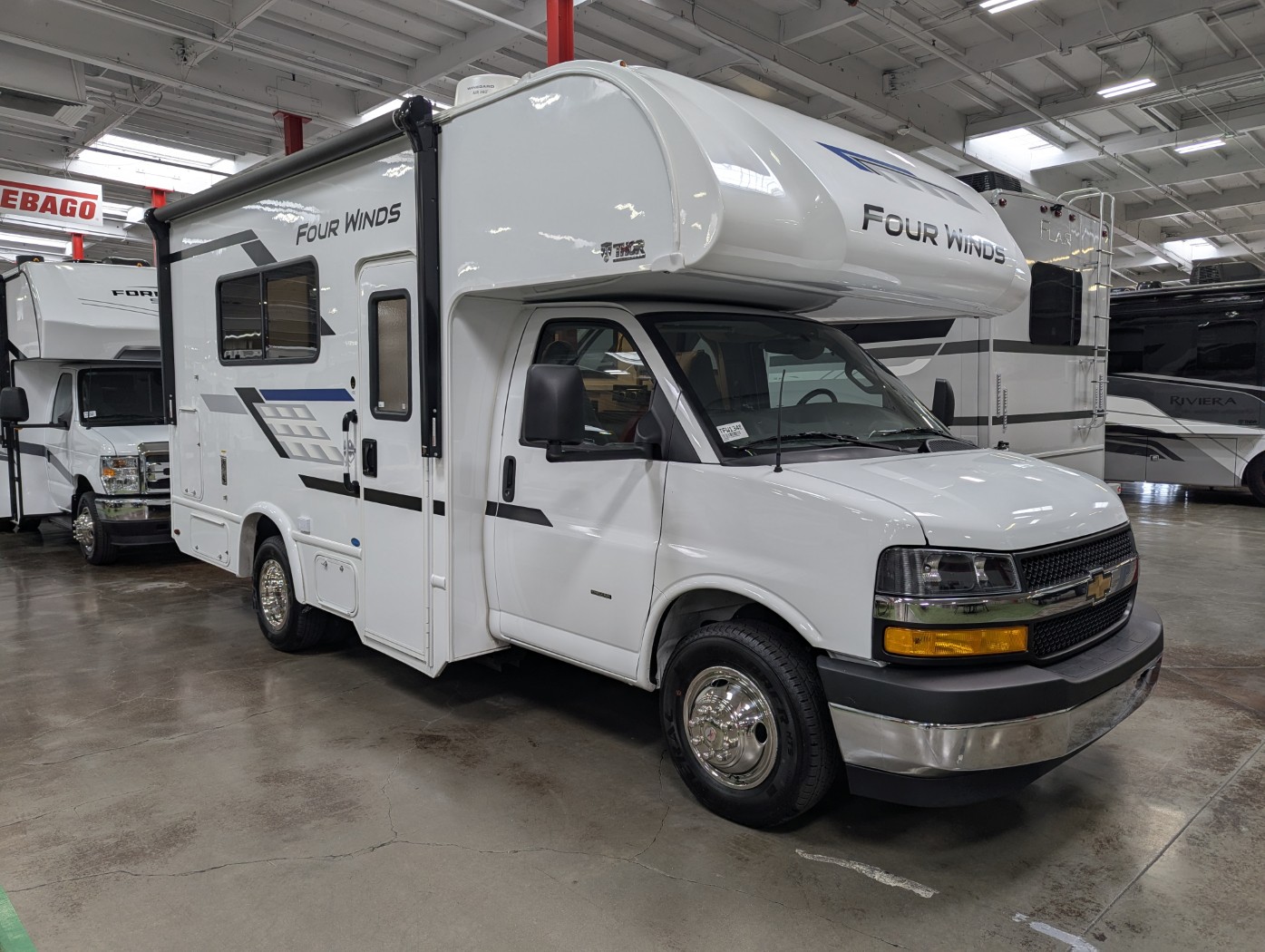 2026 Thor Motor Coach Four Winds 19X - Image 1