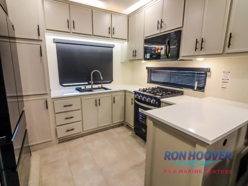 2026 FOREST RIVER 38BNB - Image 11