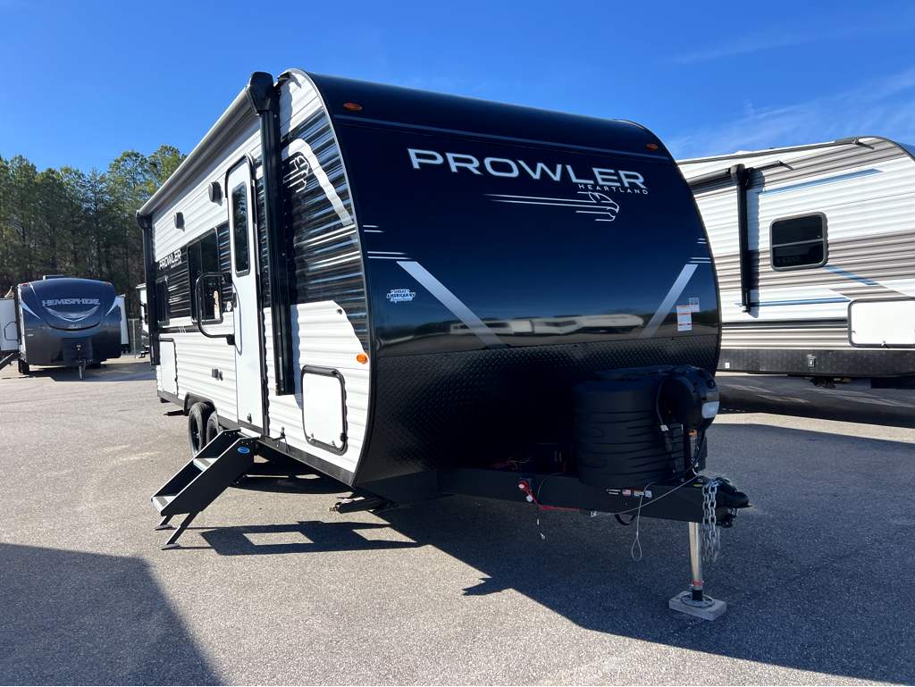 2026 HEARTLAND PROWLER 2000MB - Image 1