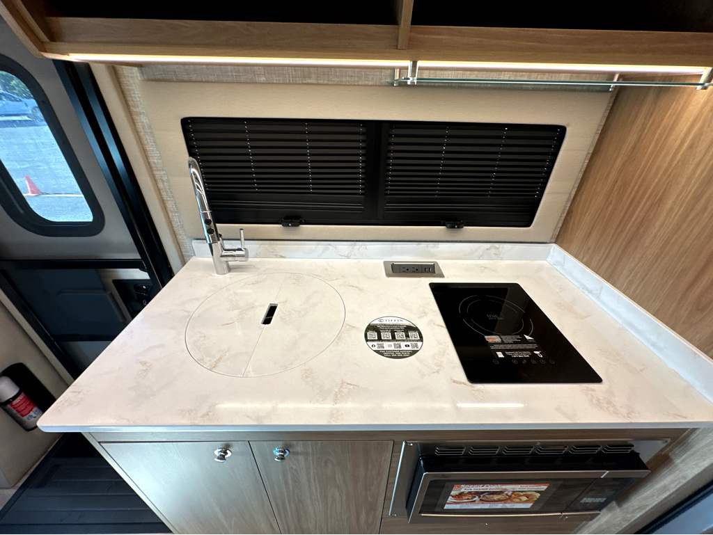 2026 TIFFIN WAYFARER 25 XRW - Image 17
