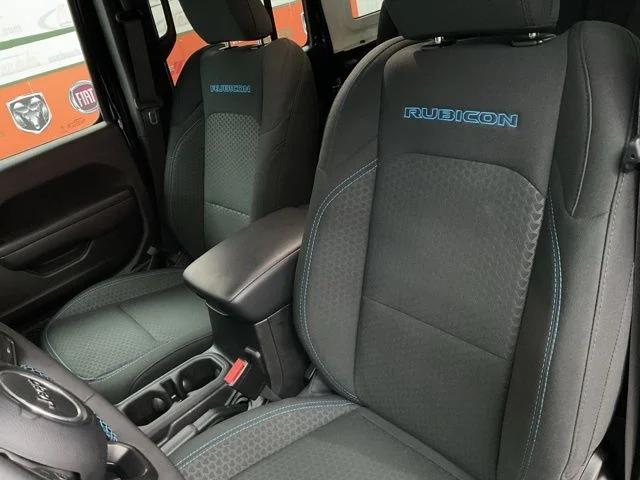 2025 Jeep Wrangler 4xe Rubicon 4x4 - Image 12