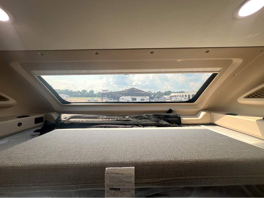 2026 JAYCO SENECA 37K - Image 14