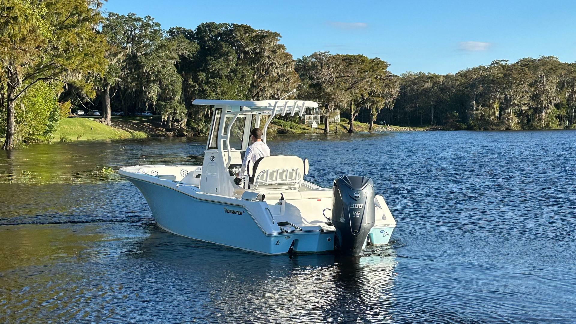 2023 Tidewater LXF - Image 6