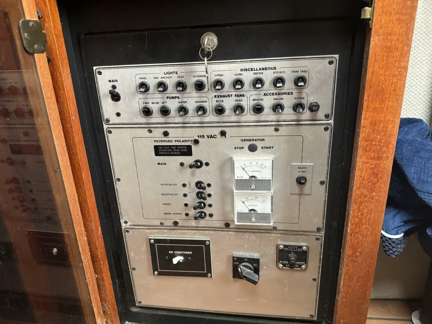1990 Carver Mariner 3297 - Image 18