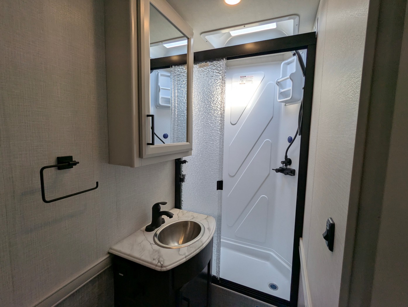 2026 Fleetwood Flair 28A - Image 26