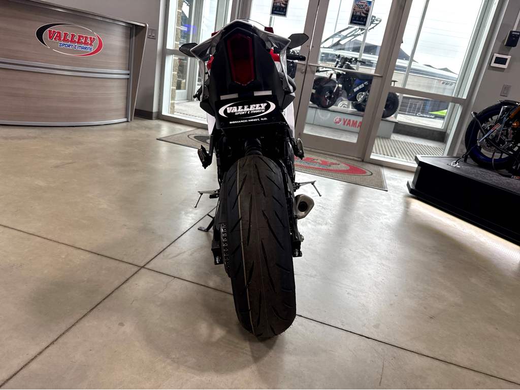 2026 Yamaha YZF-R7 70th Anniversary - Image 3