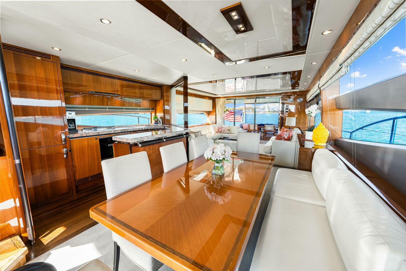 2014 Princess Y72 - Image 125
