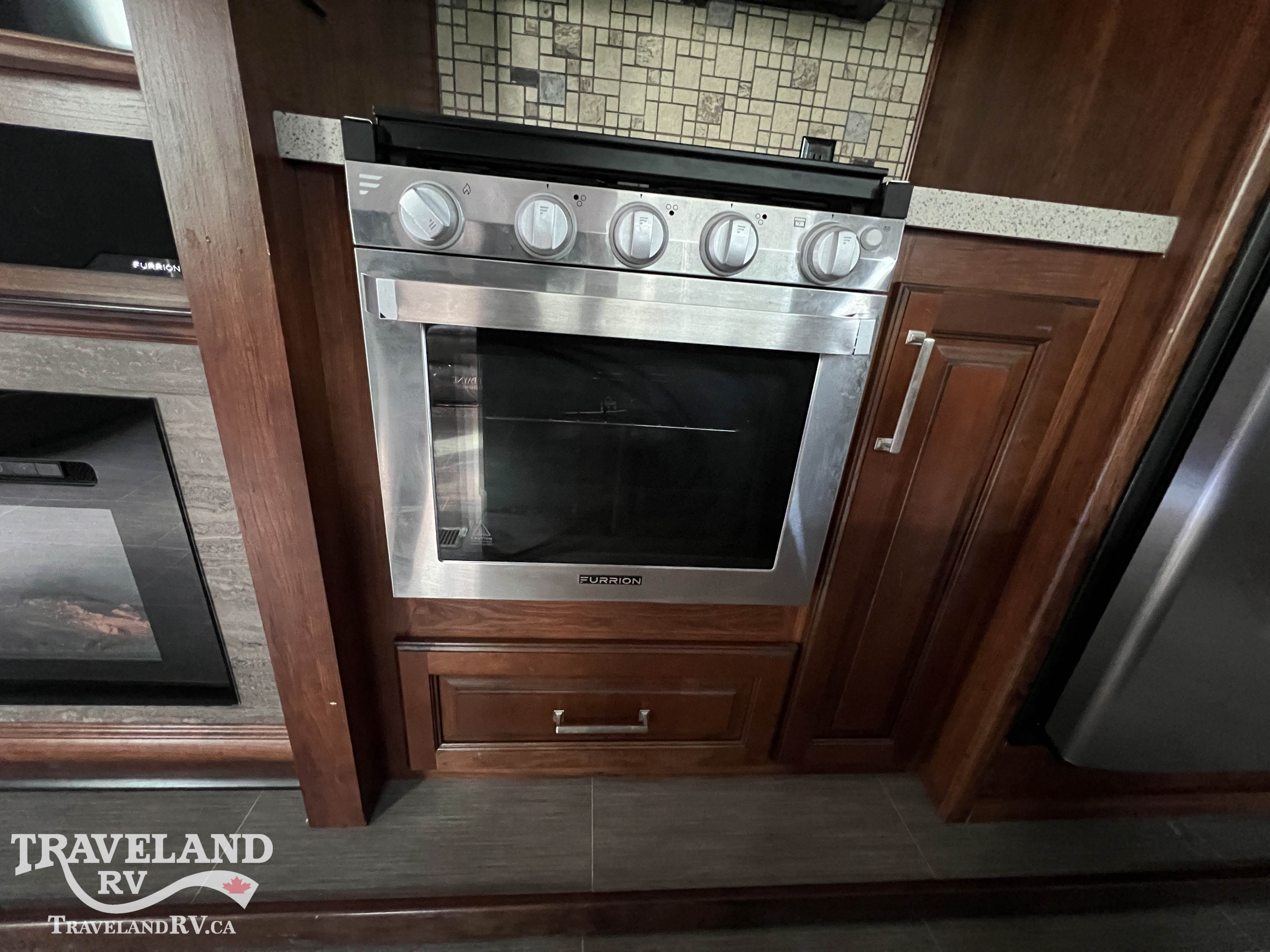 2019 Keystone Avalanche 385BG - Image 21