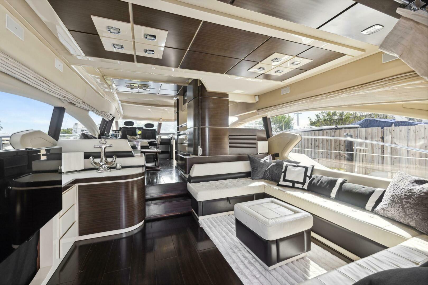 2013 Azimut 70 - Image 28