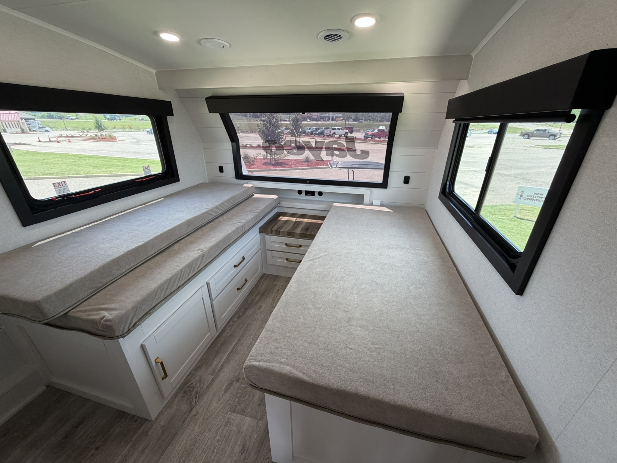 2027 JAYCO EAGLE 367TBTS - Image 41