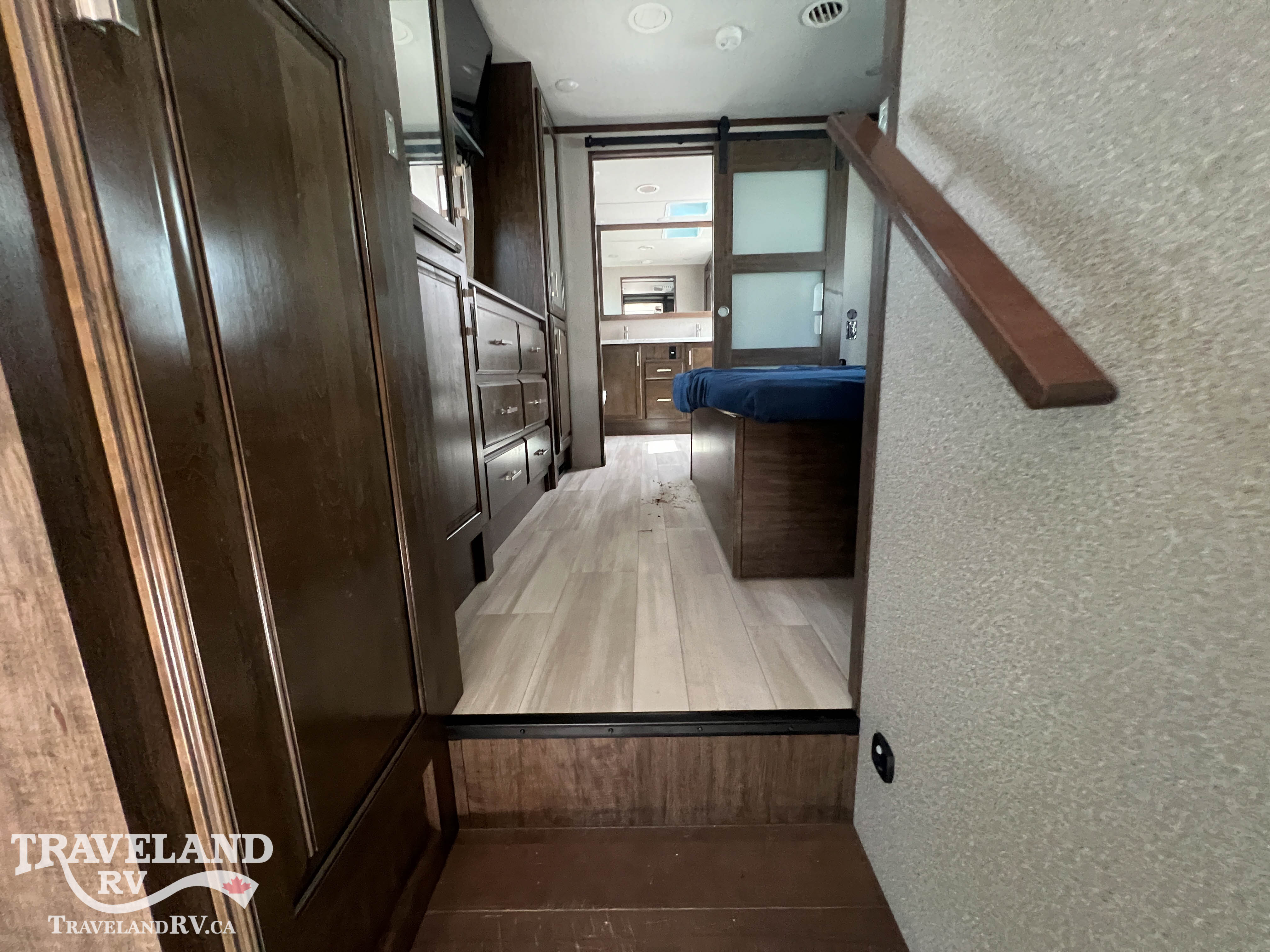 2021 Grand Design Solitude 380FL - Image 16