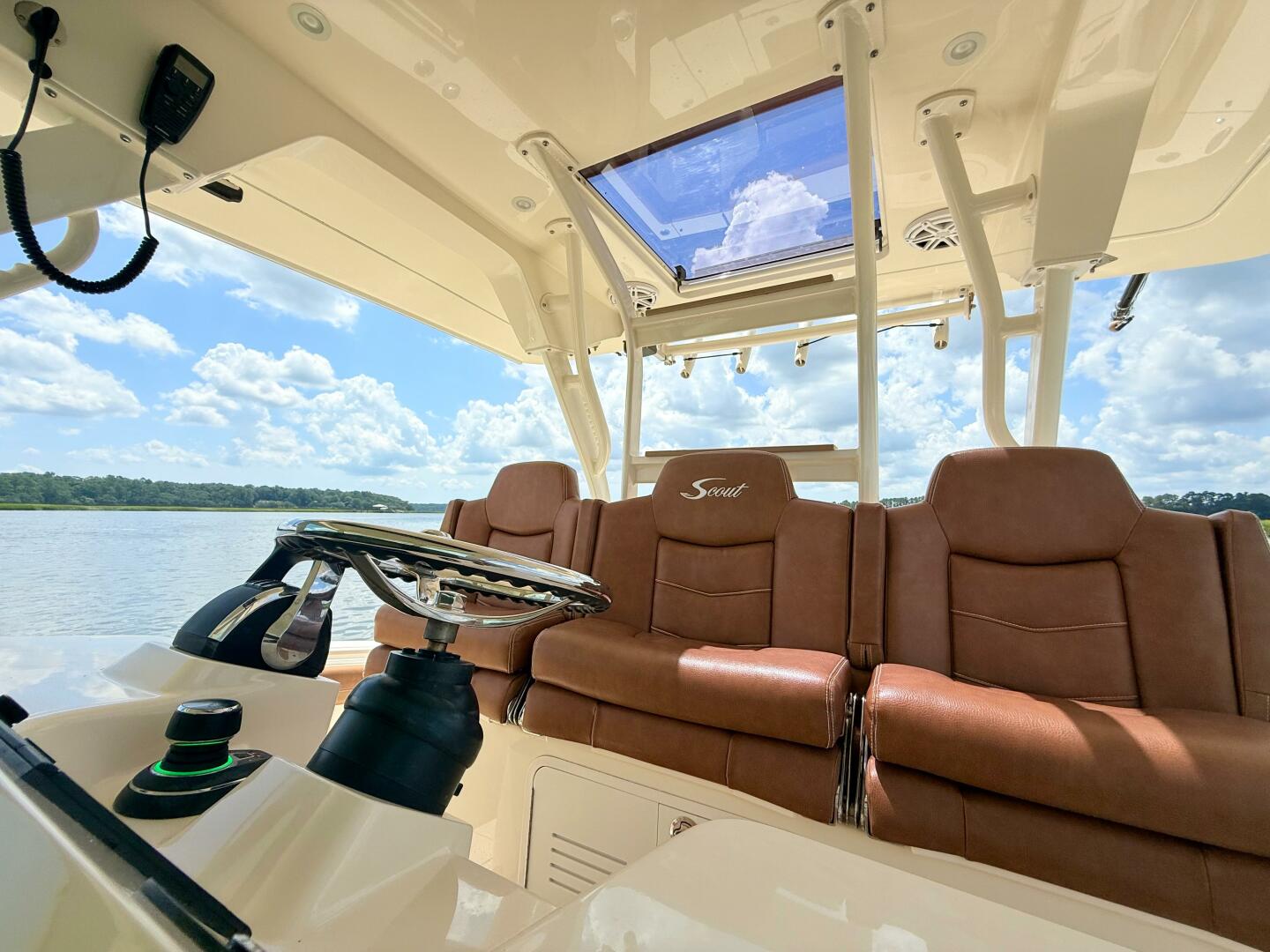 2020 Scout 380 LXF - Image 28