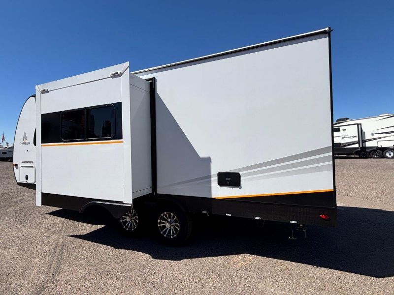 2026 Ember RV E-Series 21FBE - Image 4