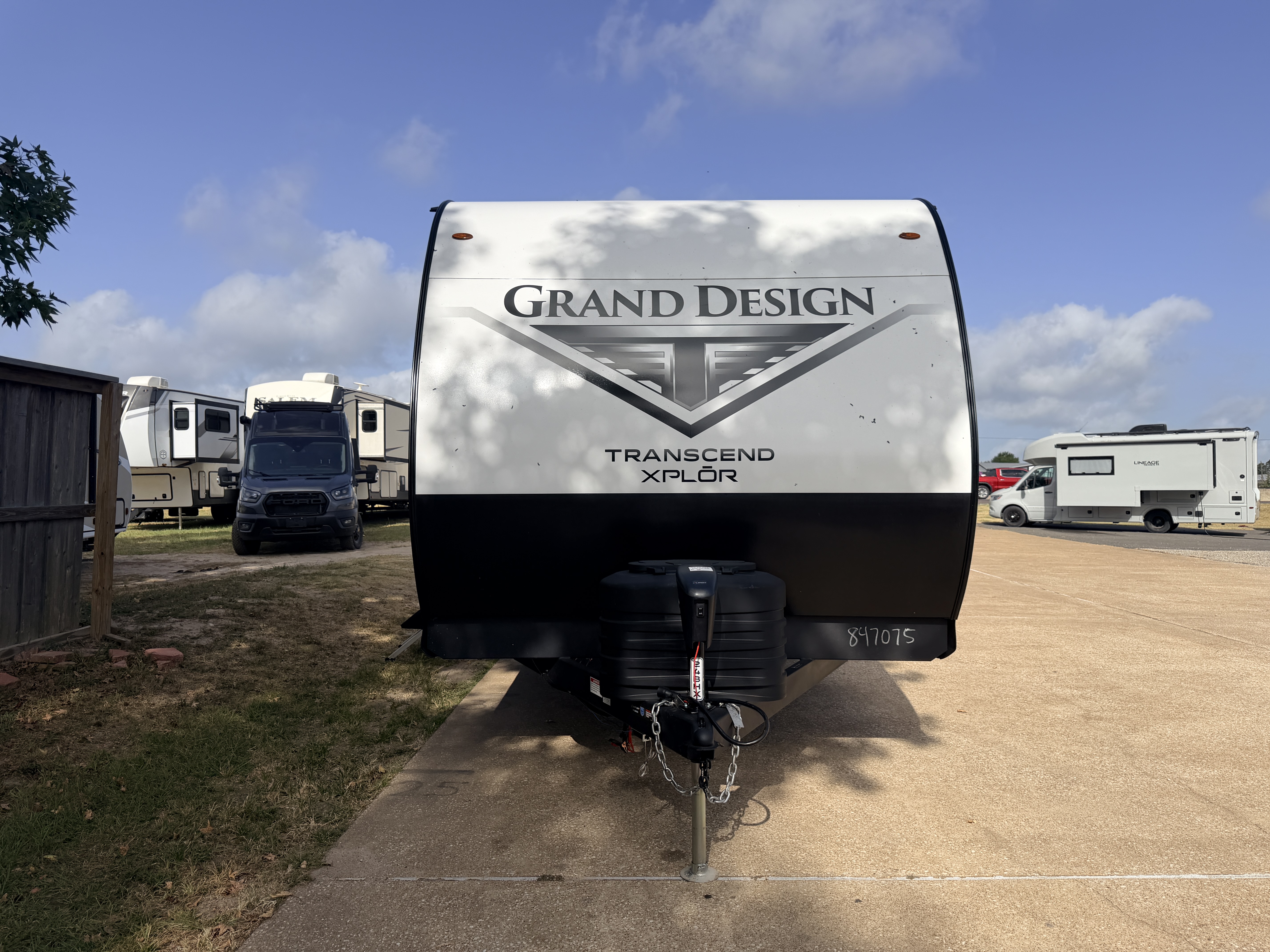 2027 Grand Design Transcend XPLOR 24BHX - Image 2