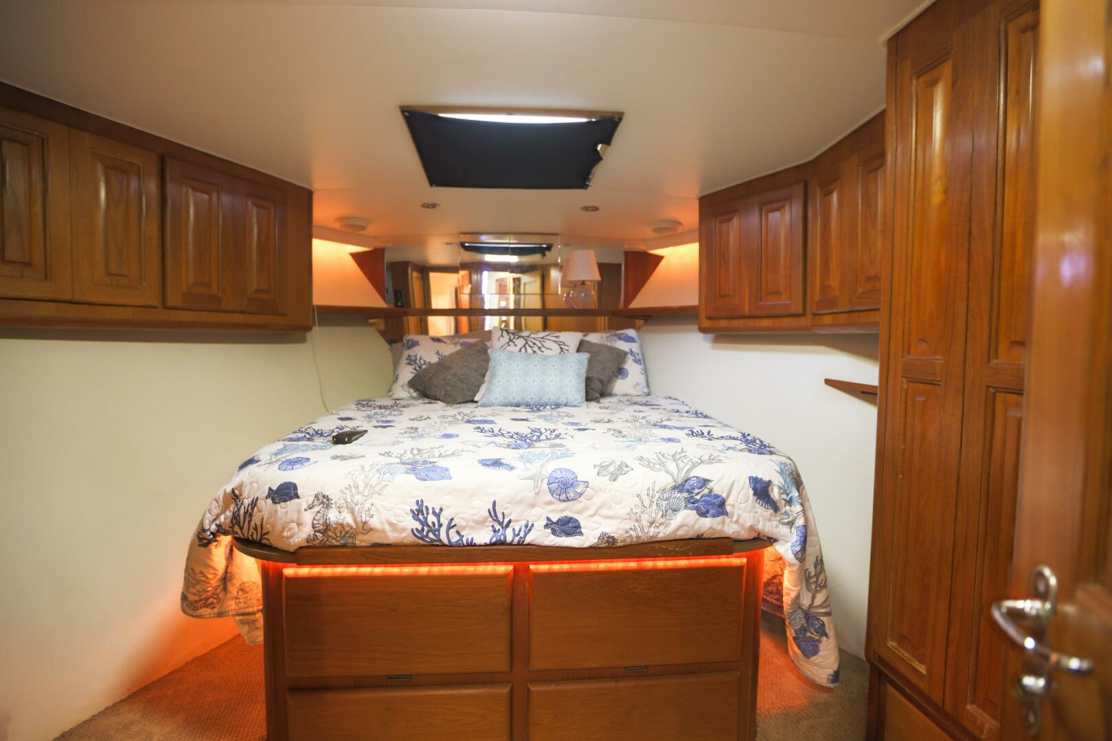 1992 Viking Convertible - Image 18