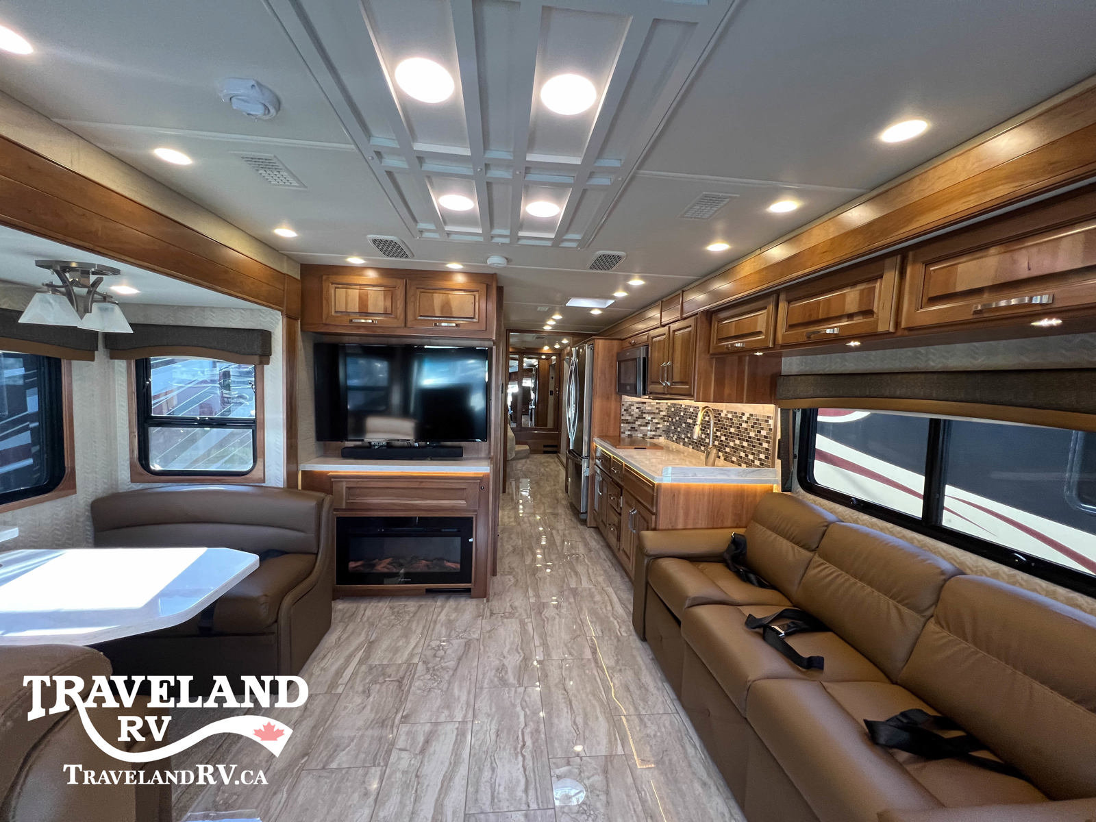 2019 Entegra Coach Insignia 37MB - Image 30