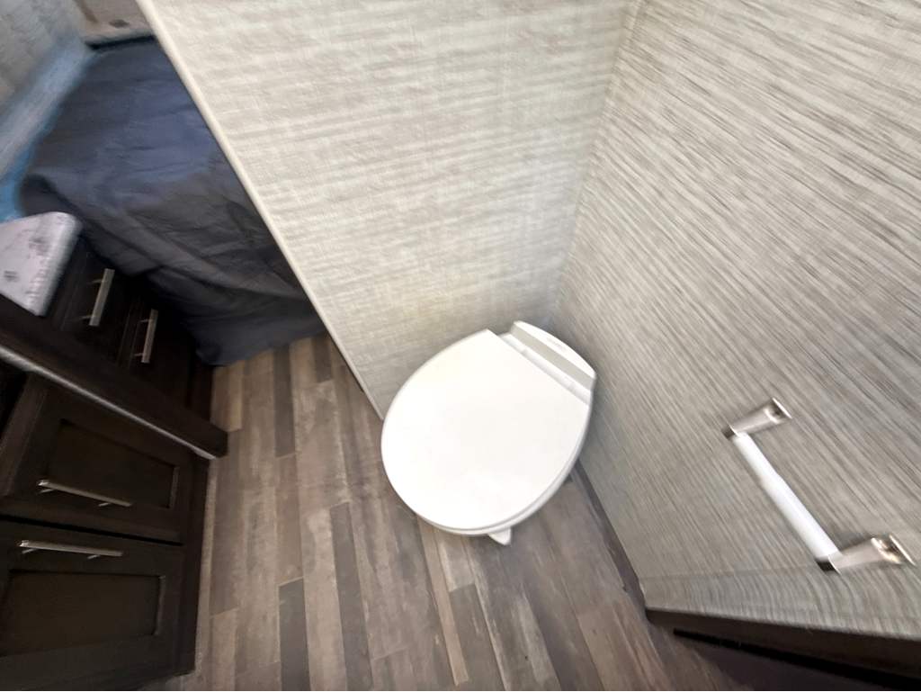 2025 ENTEGRA COACH ESTEEM 31F - Image 27
