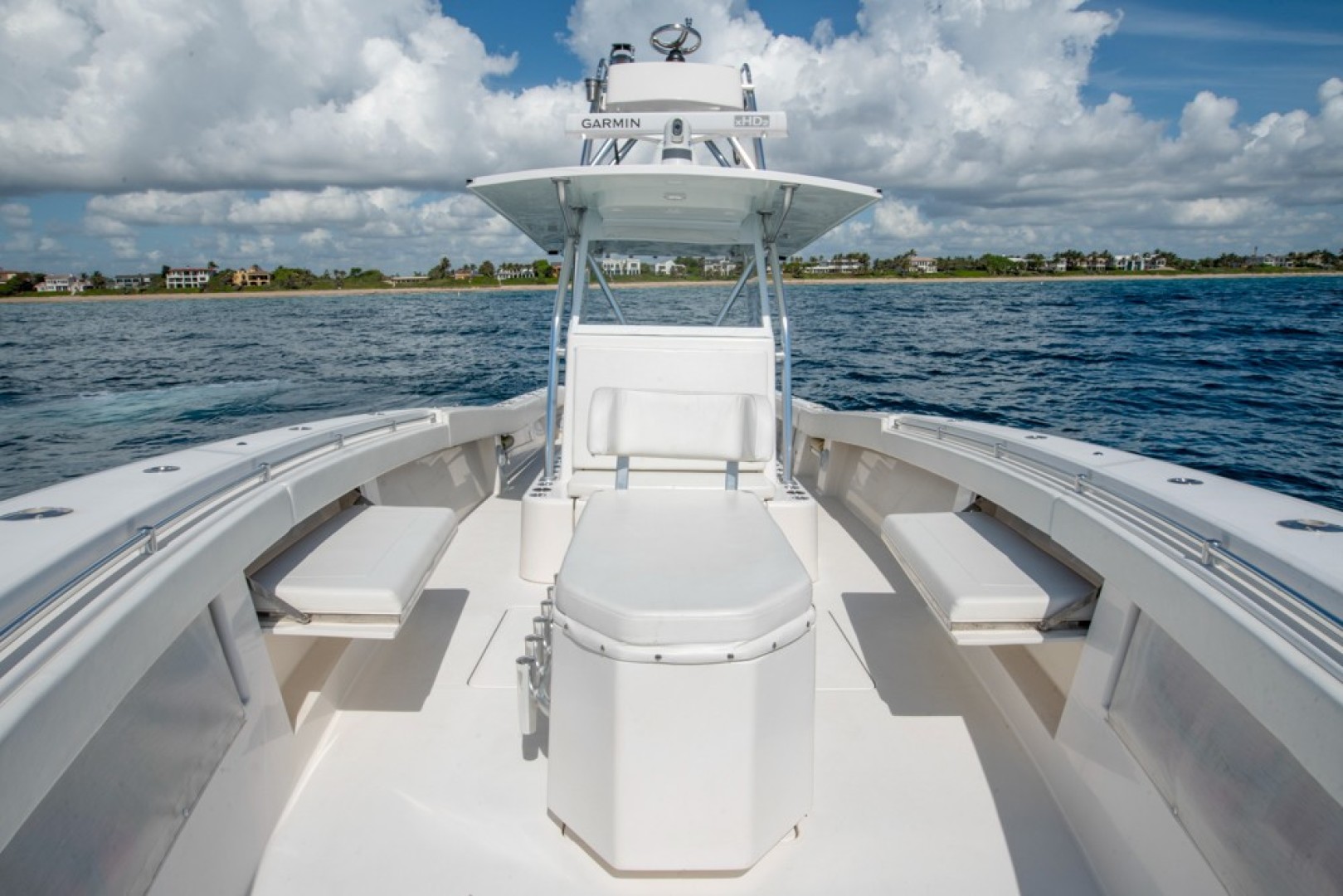 2011 Invincible 42CC - Image 5