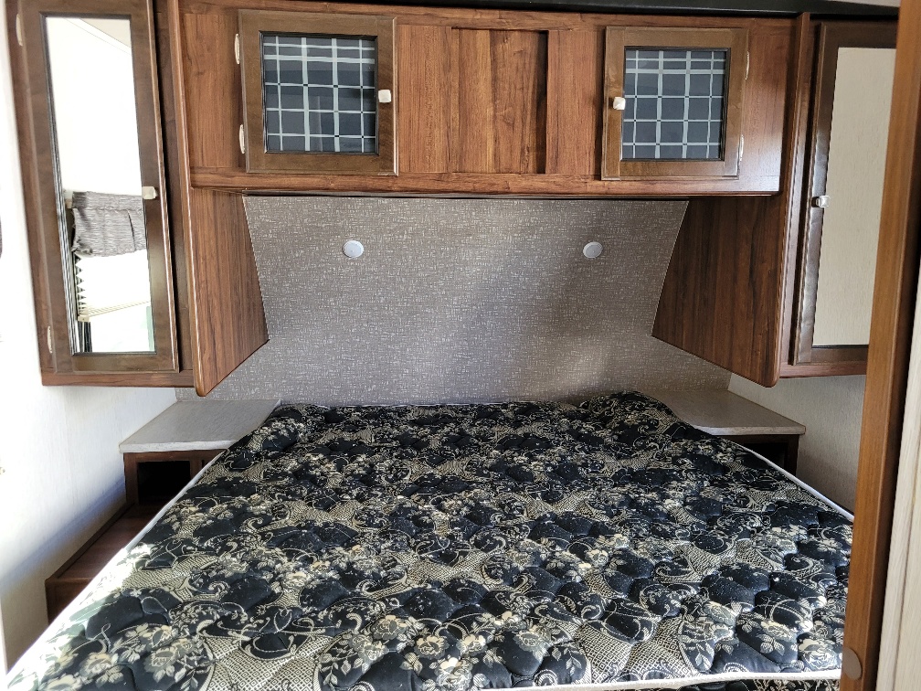 2019 Heartland Wilderness WD 2500 RL - Image 10