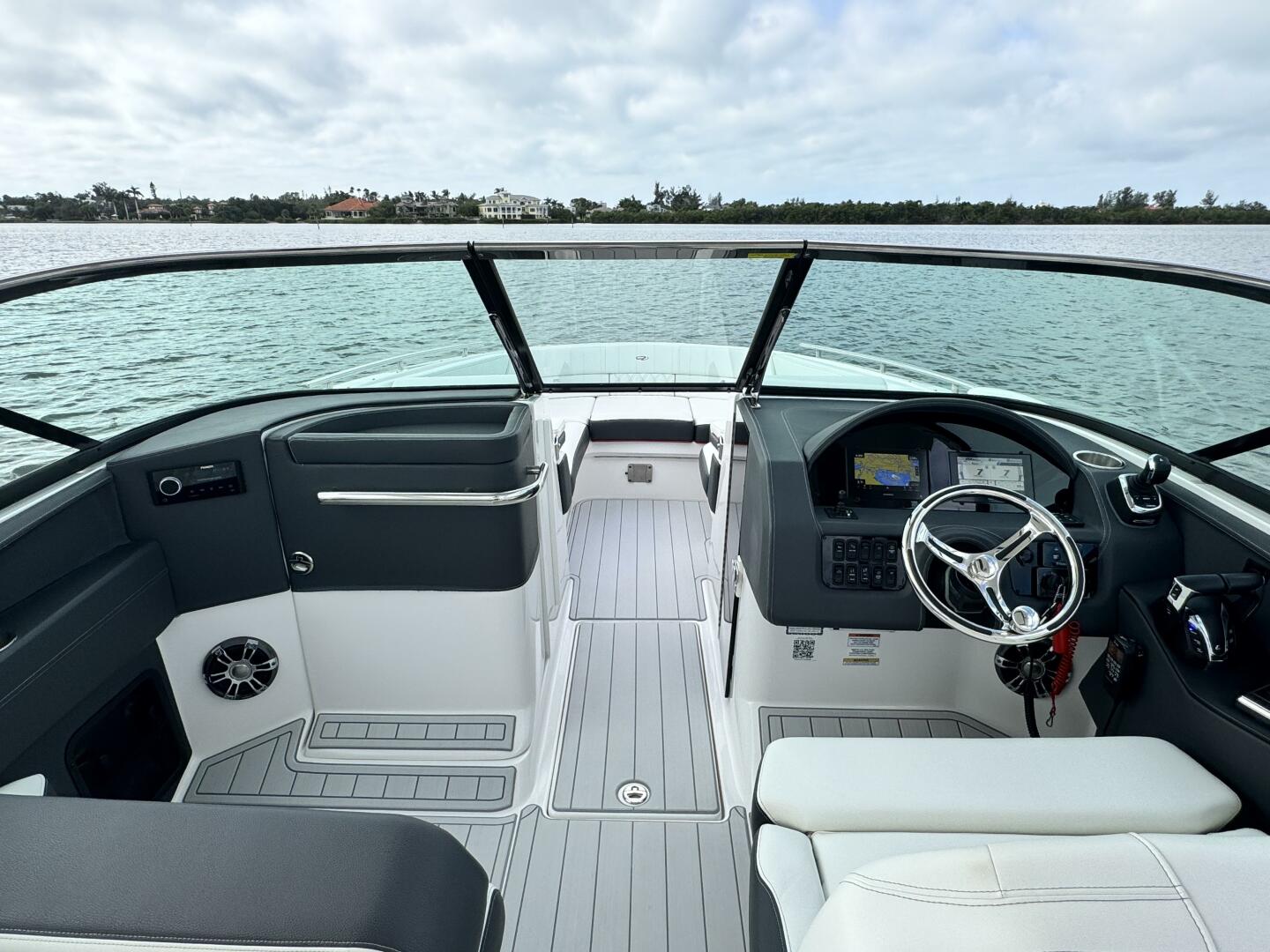 2023 Regal 29 OBX - Image 28