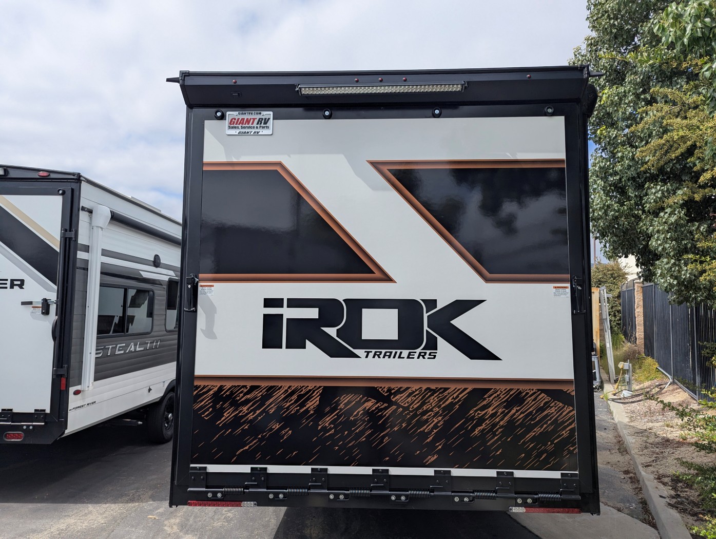2026 IROK Trailers IROK FS Luxe FS 2814 - Image 5