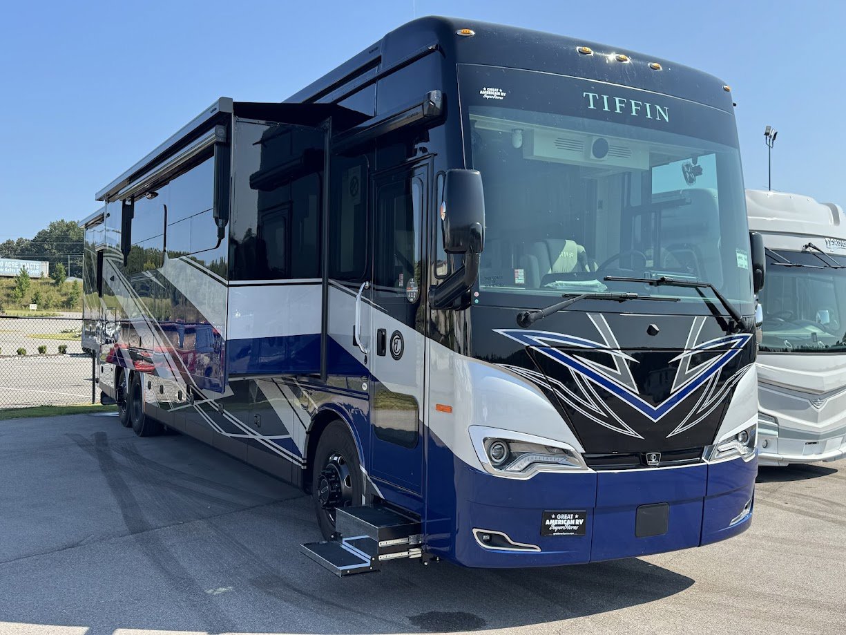 2026 TIFFIN ALLEGRO BUS 45 OPP - Image 1