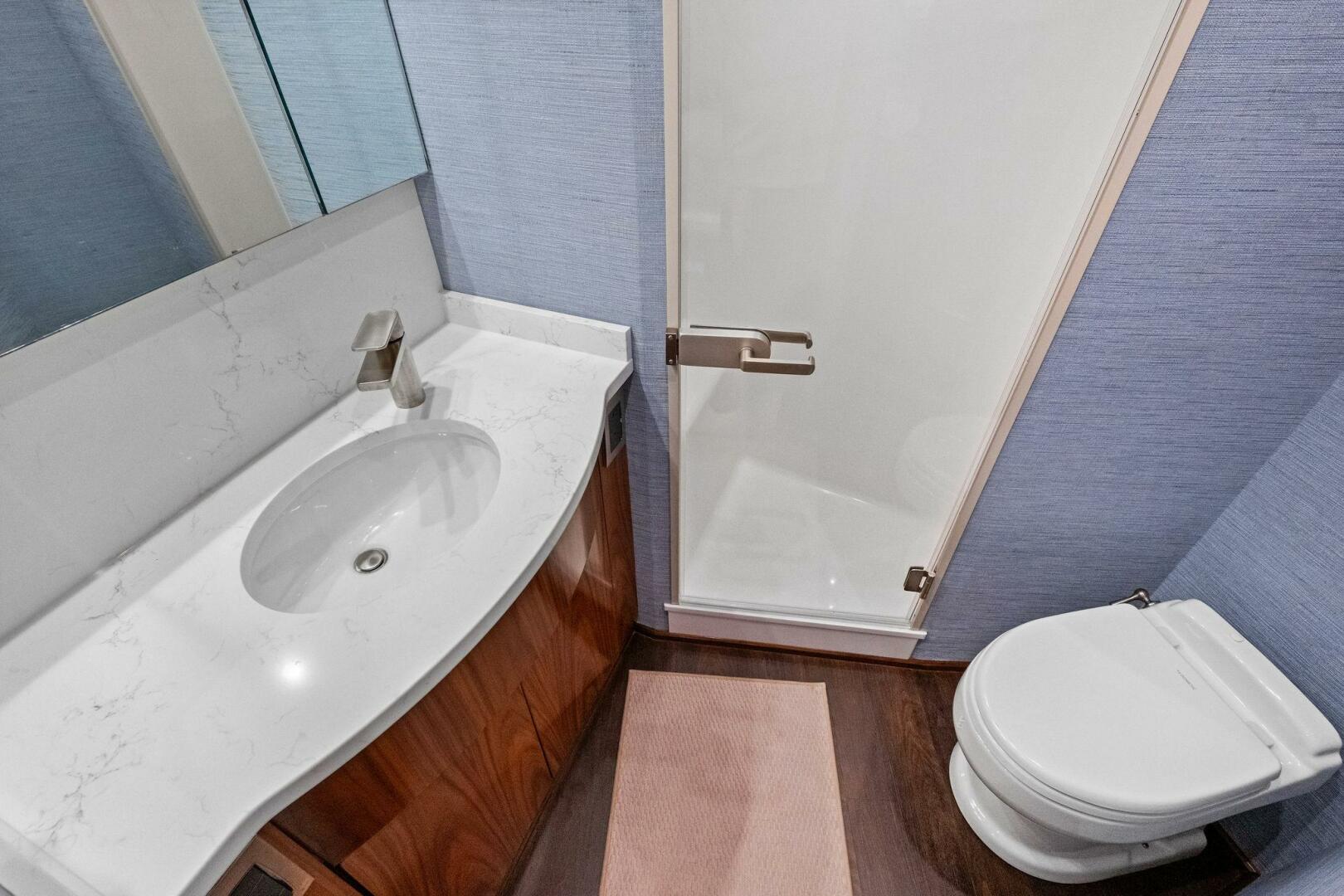 2025 Viking 58 Convertible - Image 21
