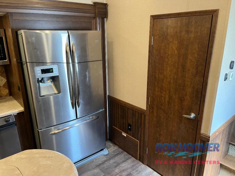 2016 FOREST RIVER 3875FB - Image 27