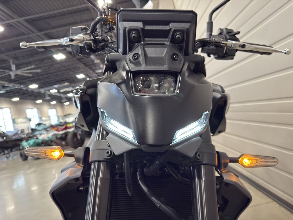 2026 Yamaha MT-09 - Image 8
