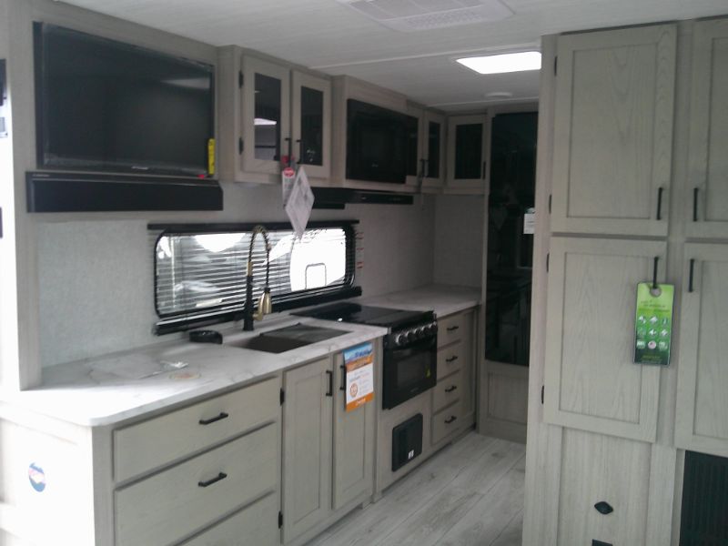2025 East to West Alta 1900MMK - Image 6