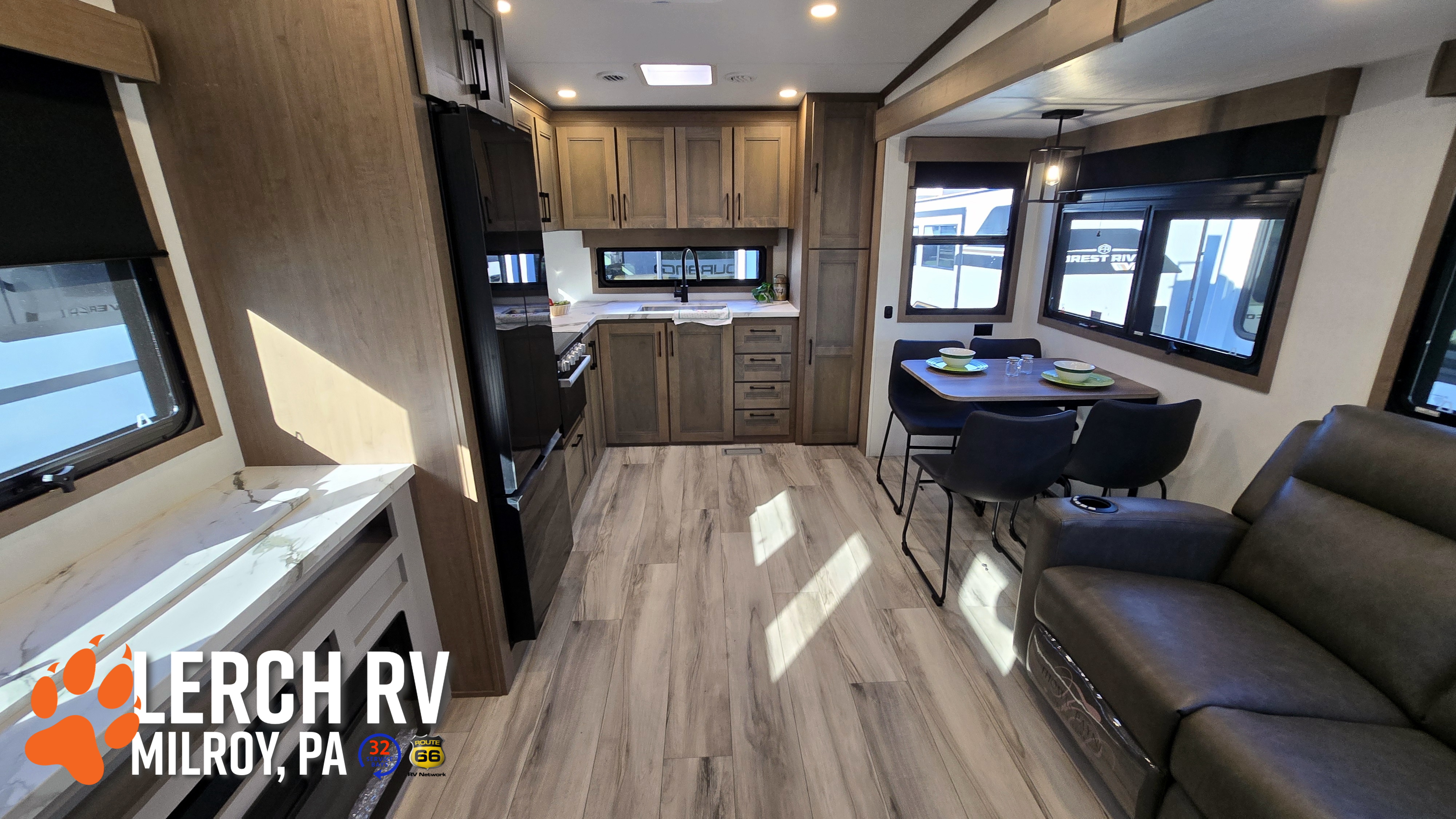 2026 KZ RV Durango HT D240RKD - Image 11