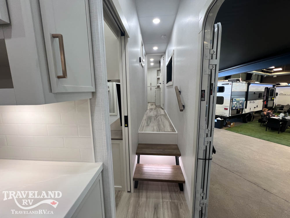 2027 Brinkley RV Model Z 3610 - Image 21