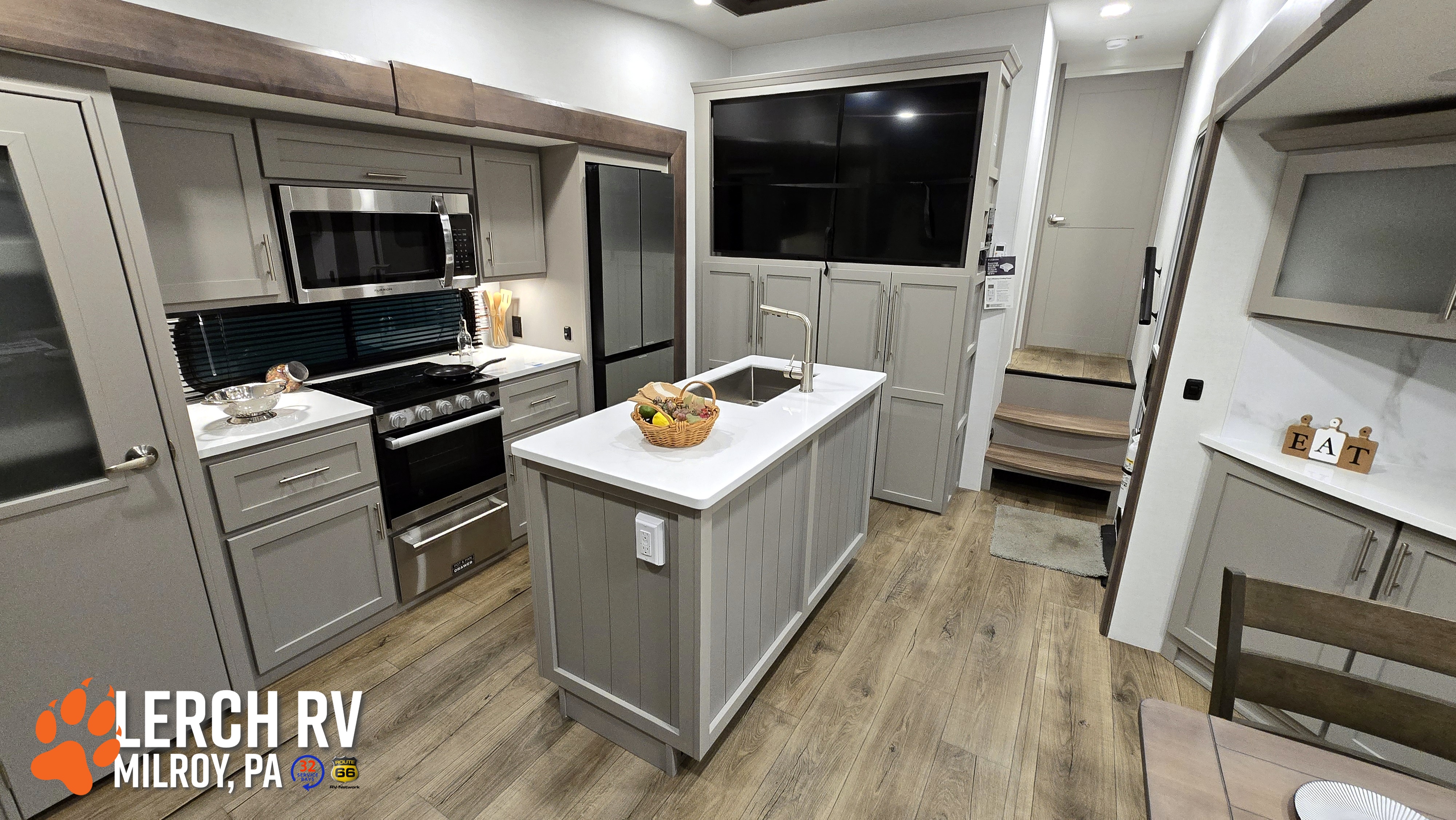 2026 Alliance RV AVENUE ALL ACCESS 25RL - Image 13