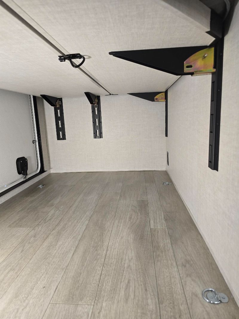 2026 Ember RV E-Series 19ETS - Image 50
