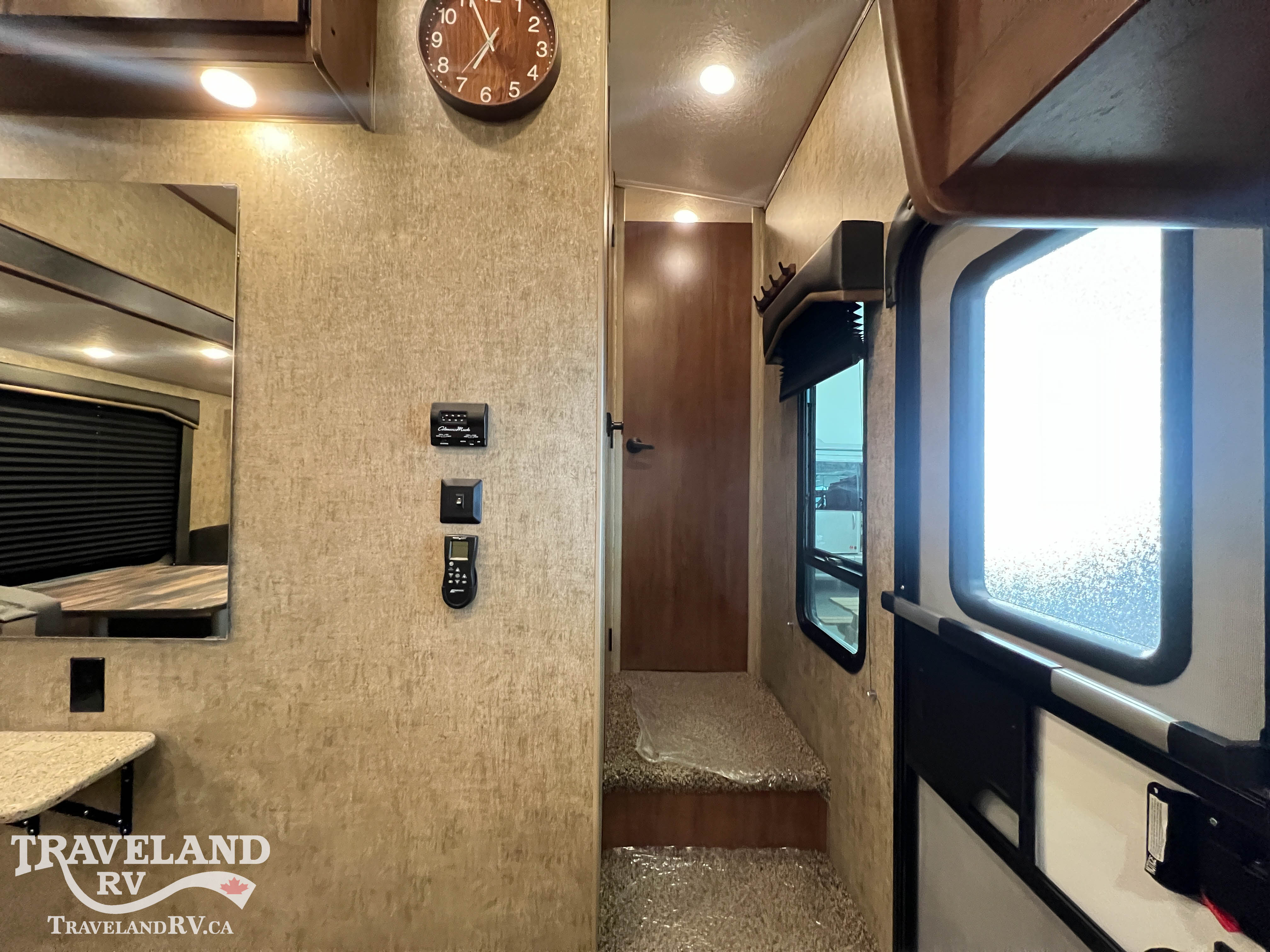 2023 Outdoors RV Mountain Series Glacier Peak F27MKS - Image 25